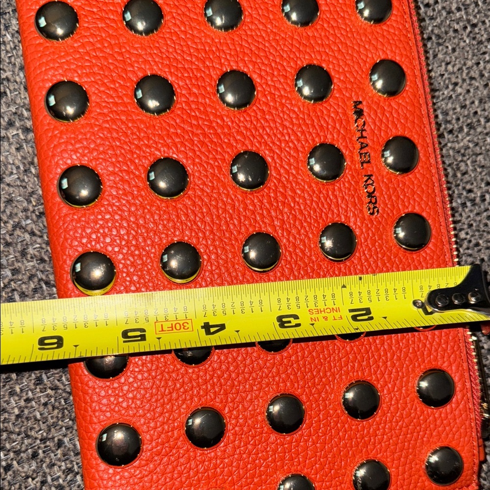 Michael Kors big jet set travel, Orange Studded Clutch - Picture 14 of 14